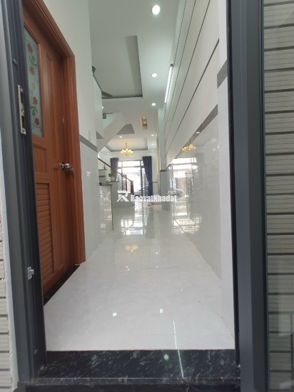 Bán nhà mới đường số 6 Linh Xuân Thủ Đức ,LH 0909428959.